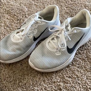 Nike flex - white, silver, and black